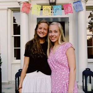 Meet your Posher, Corinne